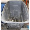 Image 1 : EXTRA-LARGE GARBAGE MOBILE TRANSPORT BIN