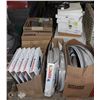 Image 1 : PALLET OF VARIOUS BANDSAW REPLACEMENT BLADES