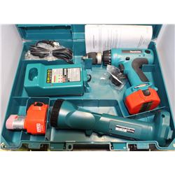 MAKITA M# 6337DWARE DRILL SET W/ RADIO FLASHLIGHT
