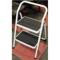FOLDING "LITE" 2 STEP STOOL
