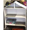 Image 1 : LARGE BARBIE HOUSE WITH TOTE OF 7 DOLLS &