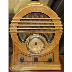 ANTIQUE CLASSIC WOOD COLLECTORS RADIO MODEL LW-759