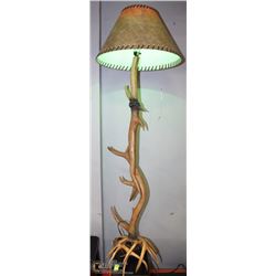 ANTLER FLOOR LAMP