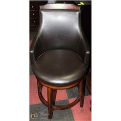 WOOD AND LEATHERETTE SWIVEL ARM STOOL