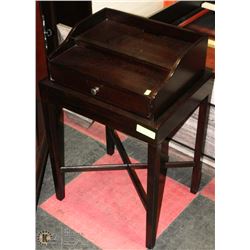 CHERRY WOOD ENTRANCE TABLE WITH DRAWER