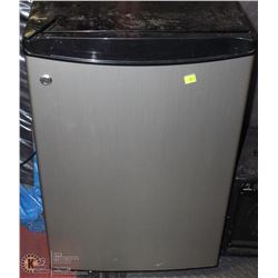 GE BAR FRIDGE