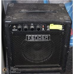 FENDER RUMBLE 15 BASS AMPLIFIER