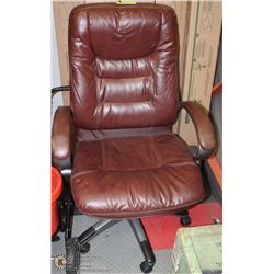 REDDISH BROWN  EXECUTIVE OFFICE CHAIR