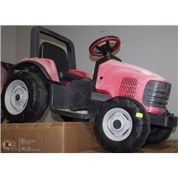 CRAFTSMAN 12V TRACTOR, WITH BATTERY NO CHARGER
