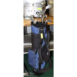 GOLF GREEN & A SET OF CLUBS WITH A TOP FLITE BAG
