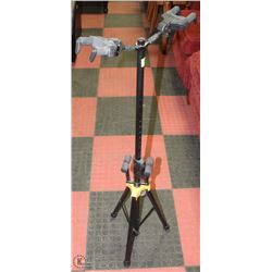 DUAL TRIPOD GUITAR HOLDER