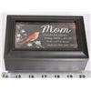 Image 1 : NEW MUSIC BOX WITH MOM QUOTE