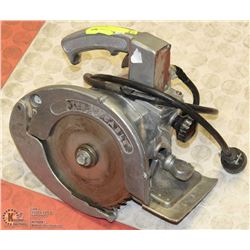PORTER CABLE VINTAGE CIRCULAR SAW