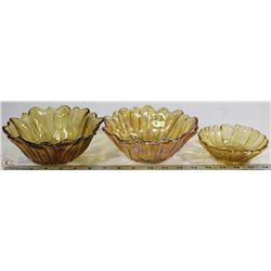 CARNIVAL GLASS AND PRESSED GLASS BOWLS