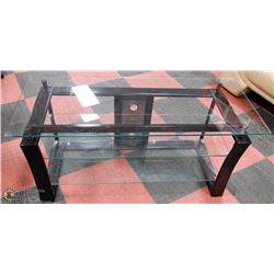 ENTERTAINMENT METAL GLASS STAND