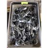 Image 1 : LARGE BIN OF METAL HANGERS