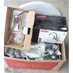 BOX OF BATHROOM FIXTURES AND ONE TOILET SEAT
