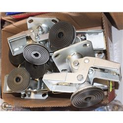 LOT OF METAL FEET WITH RUBBER BASES FTL56