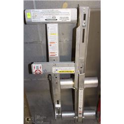 SET OF 2 LADDER JACKS 12" PLATFORM