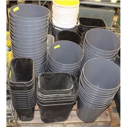 PALLET OF PLASTIC AND METAL GARBAGE CANS