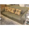 Image 1 : GREEN SOFA WITH ACCENT PILLOWS