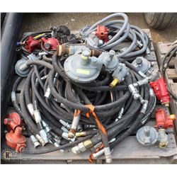 SKID OF GAS REGULATORS AND HOSES