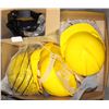 Image 1 : BOX OF YELLOW HARDHATS
