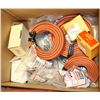 Image 1 : LARGE BOX OF MISC PLUMBING AND HYDRAULIC SUPPLIES