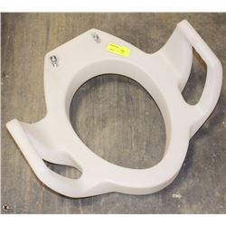 HANDICAP TOILET SEAT