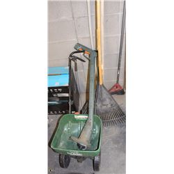 LOT WITH TURF BUILDER EDGE GUARD MINI, COMES WITH