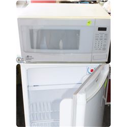 FEATURED ITEMS: MINI FRIDGES & MICROWAVES