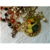 Image 1 : LOT OF VINTAGE BEADED JEWELRY - SOME AS-IS