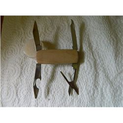 NEW MULTI KNIFE WOOD HANDLE
