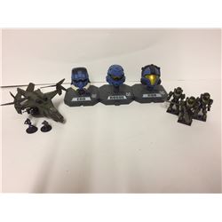 GREAT LOT OF HALO FIGURES