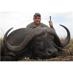 7-Day Cape Buffalo Hunt The Selous in Tanzania