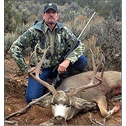 Colorado Hunting Expeditions – Durango, Colorado – Trophy Mule Deer, Elk, Black Bear