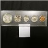 Image 2 : 1966 Silver Gem BU Year Set in a Snaptight case. (5 pc.)