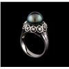 Image 4 : 0.25 ctw Diamond and Pearl Ring - 14KT White Gold