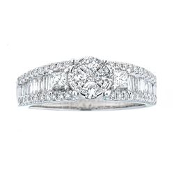 0.98 ctw Diamond Ring - 18KT White Gold