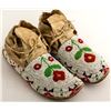 Image 1 : Plateau Bead Moccasins