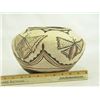 Image 5 : Zuni Pottery Jar