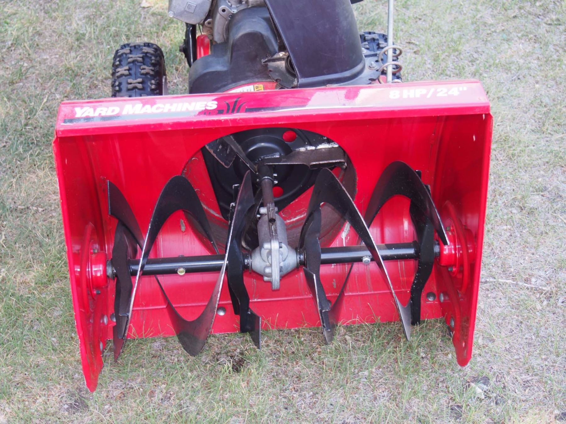 MTD 8HP 24” Snowblower W/ Electric Start