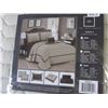 Image 1 : New twin comforter set