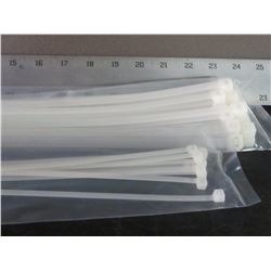 2 New packs of cable ties