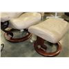 Image 2 : BEIGE LEATHER SWIVEL CHAIR AND OTTOMAN