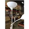 Image 2 : WHITE FLOOR LAMP WITH READING LAMP