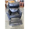 Image 2 : BLACK LEATHER RECLINER CHAIR