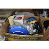 Image 1 : TWO BOXES OF KITCHEN ITEMS AND GEORGE FORMAN GRILL