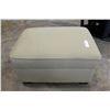 Image 1 : GREEN FABRIC OTTOMAN