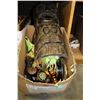 Image 1 : TKI HUT WOOD MASK AND MISC ITEMS